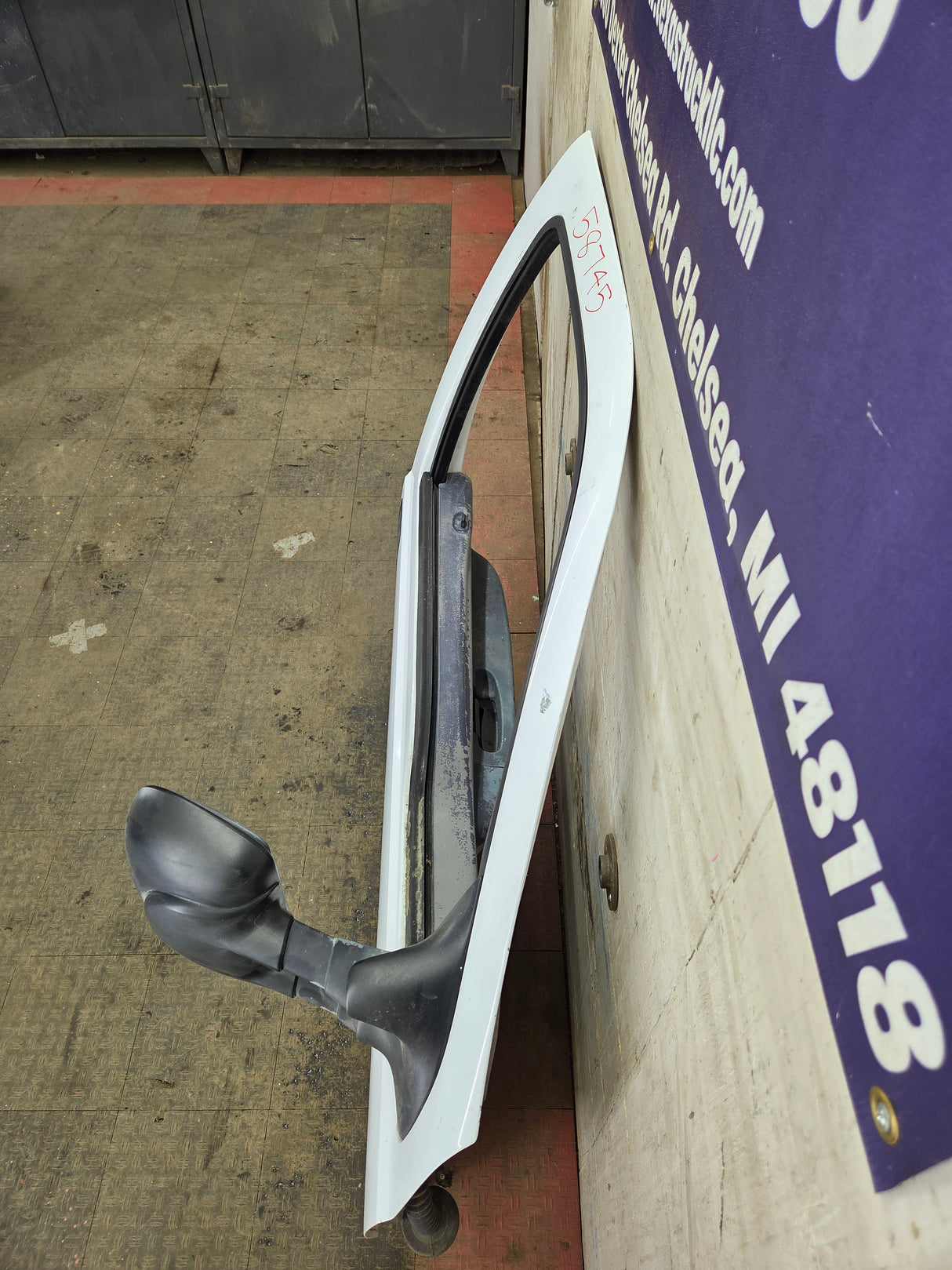 1999-2011 Ford Super Duty / Excursion Front Passenger RH Door F250 F350 F450 F550