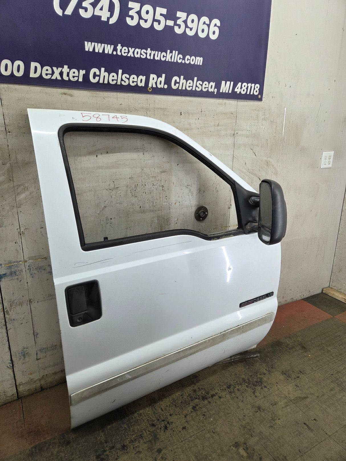 1999-2011 Ford Super Duty / Excursion Front Passenger RH Door F250 F350 F450 F550