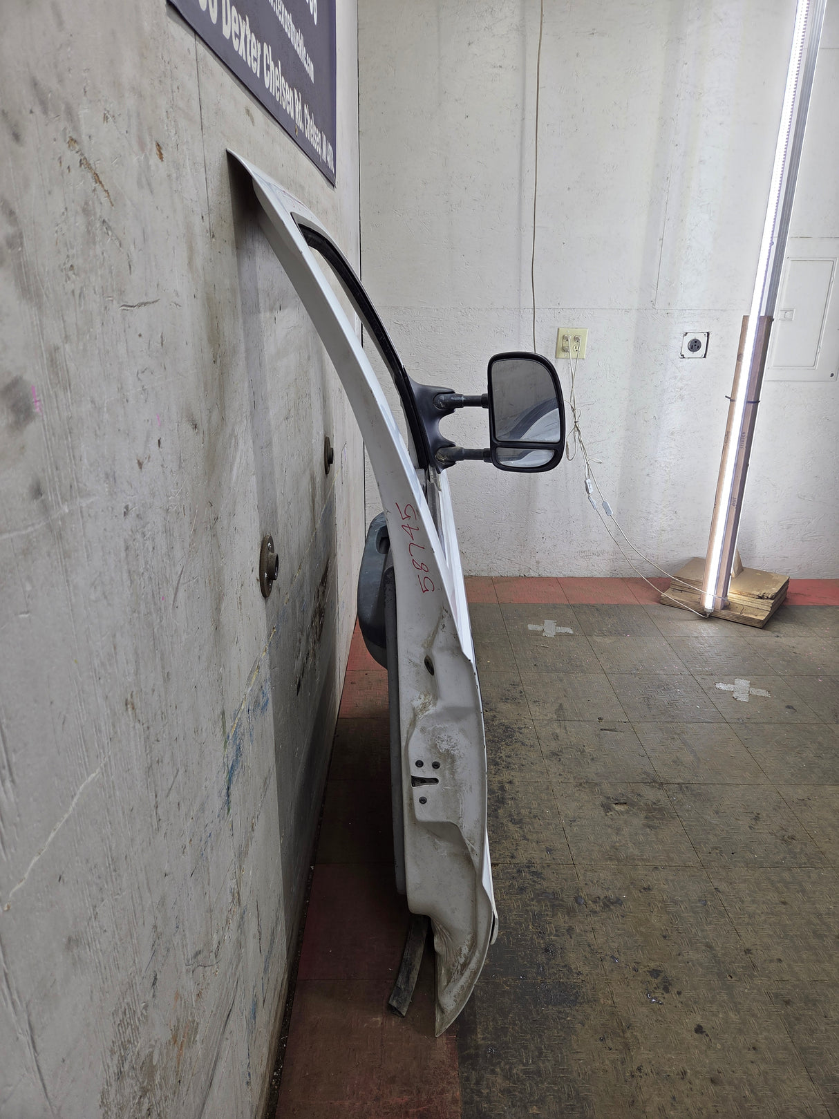 1999-2011 Ford Super Duty / Excursion Front Passenger RH Door F250 F350 F450 F550