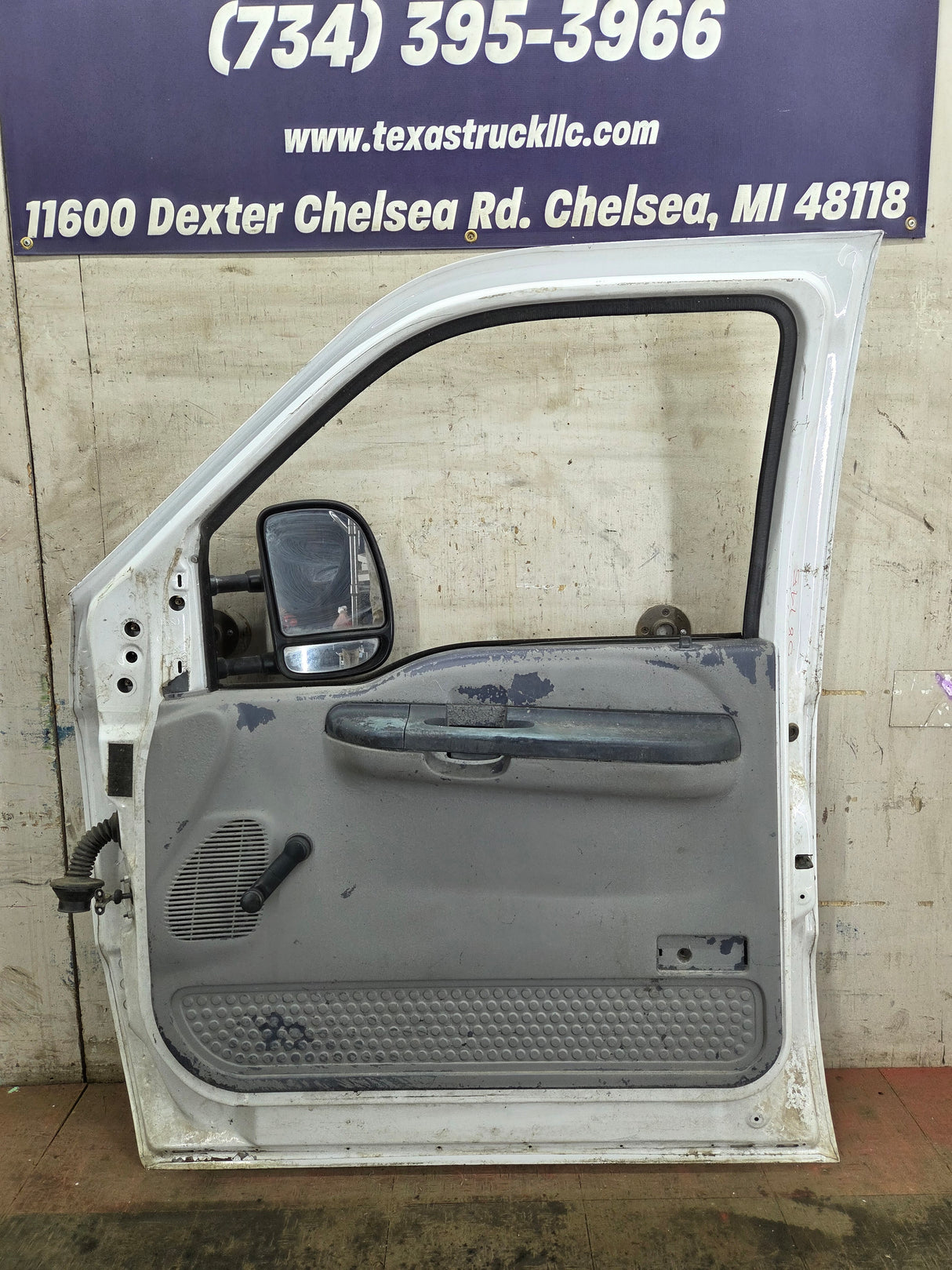 1999-2011 Ford Super Duty / Excursion Front Passenger RH Door F250 F350 F450 F550