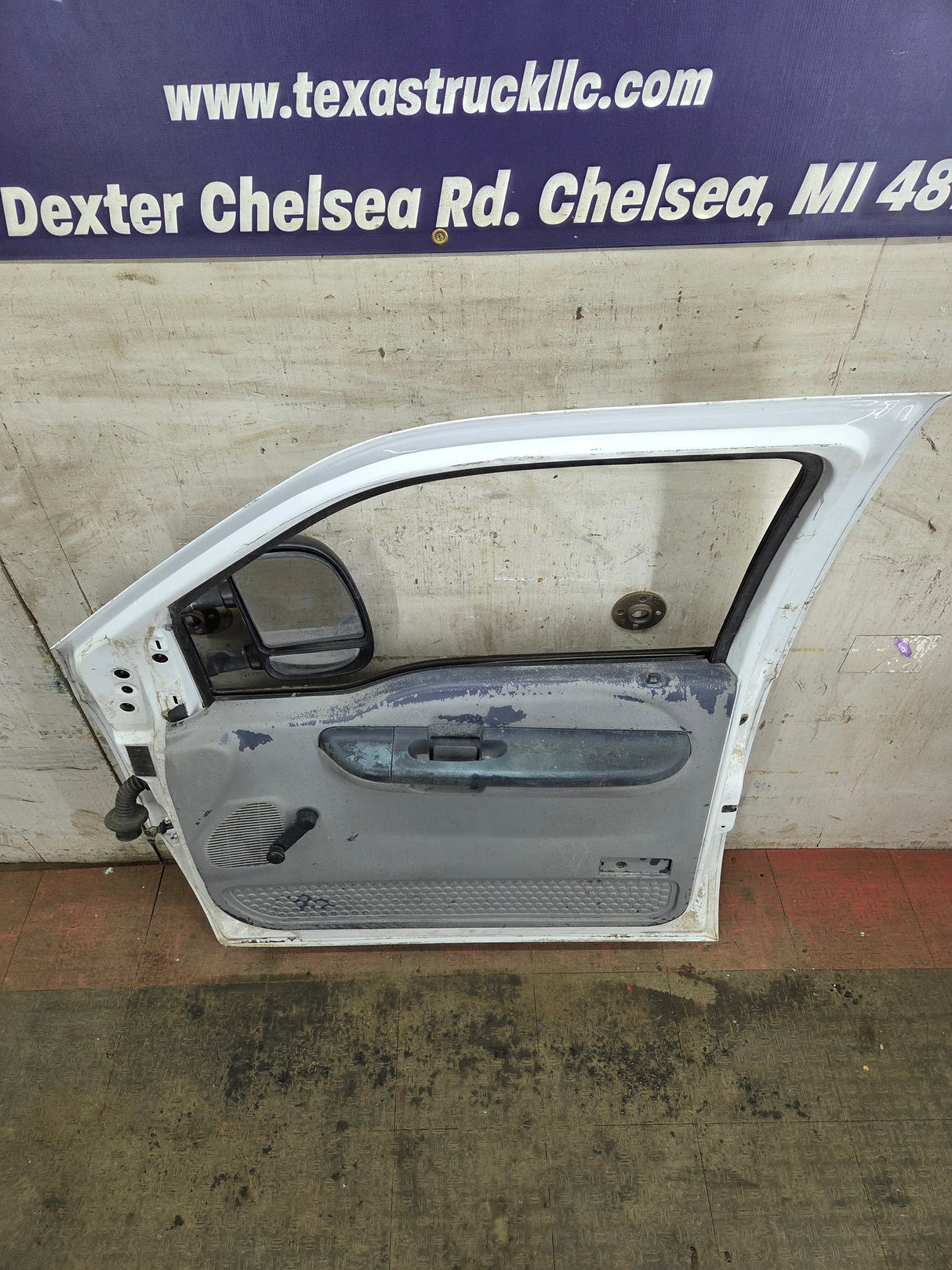 1999-2011 Ford Super Duty / Excursion Front Passenger RH Door F250 F350 F450 F550