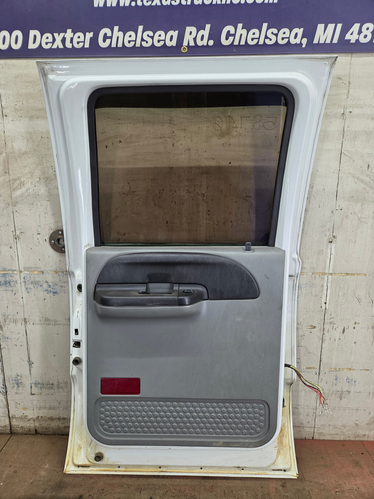 1999-2011 Ford Super Duty LH Driver Side Rear Crew Cab Door F250 F350 F450 F550