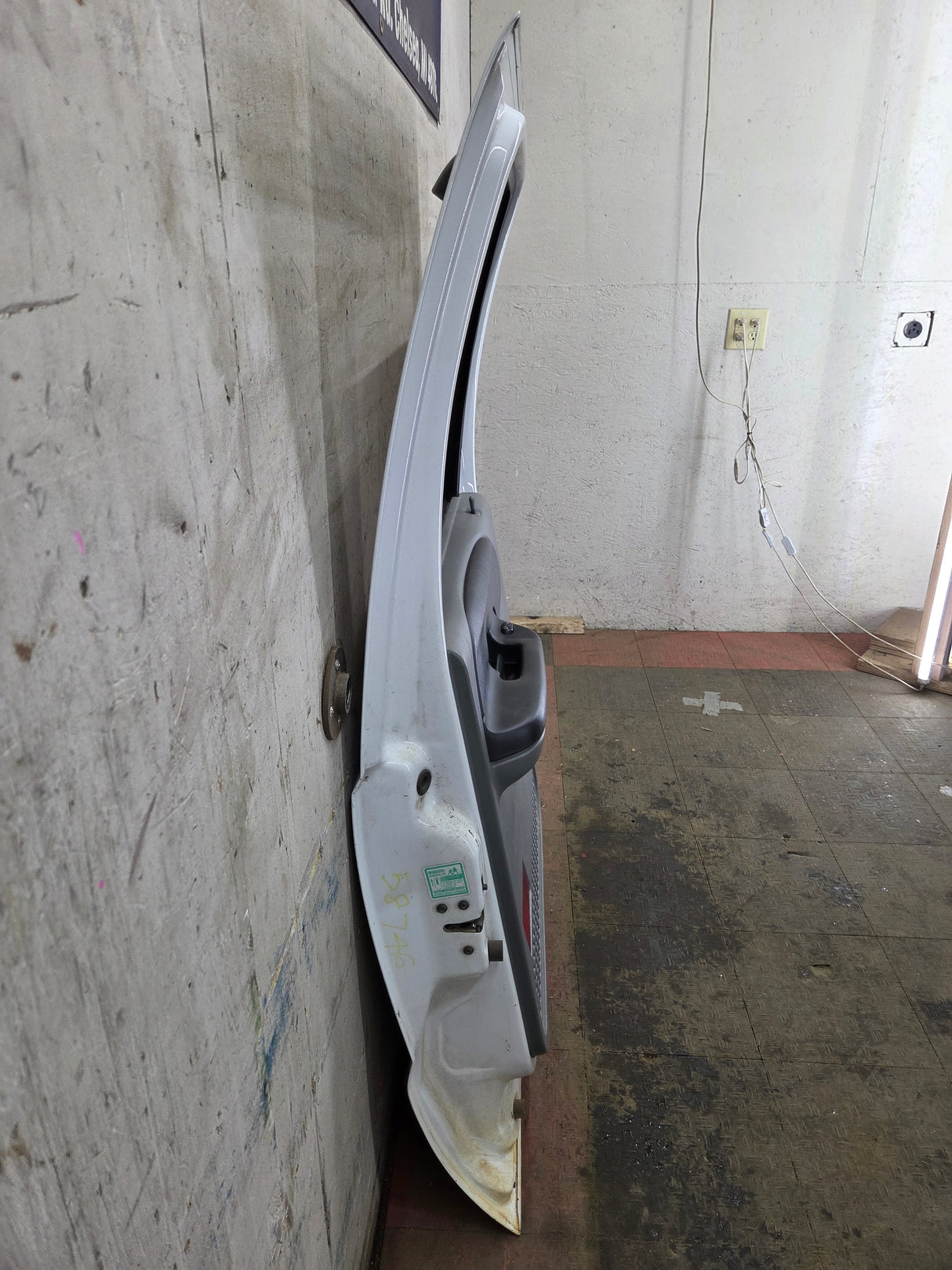 1999-2011 Ford Super Duty LH Driver Side Rear Crew Cab Door F250 F350 F450 F550