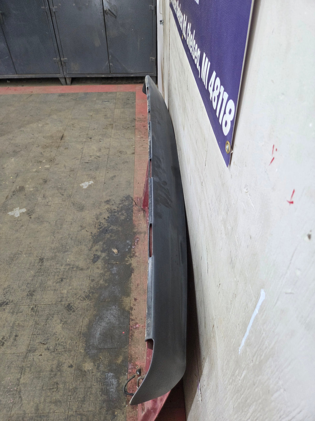1987-1991 Ford F-150 F-250 F-350 F-450 F-550 Hood Bricknose