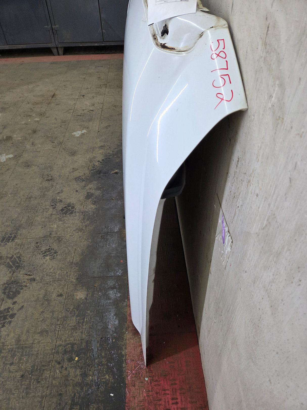 2008-2010 Ford Super Duty F250 F350 F450 F550 Hood