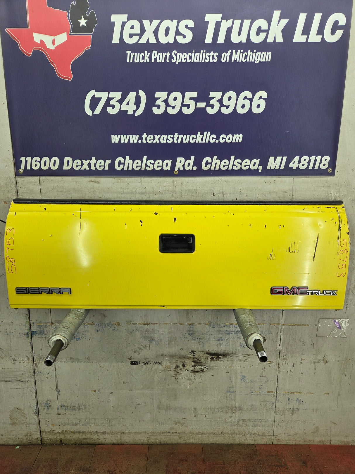 1988-1998 Chevrolet / GMC 1500 2500 3500 HD Old Body Style Tailgate