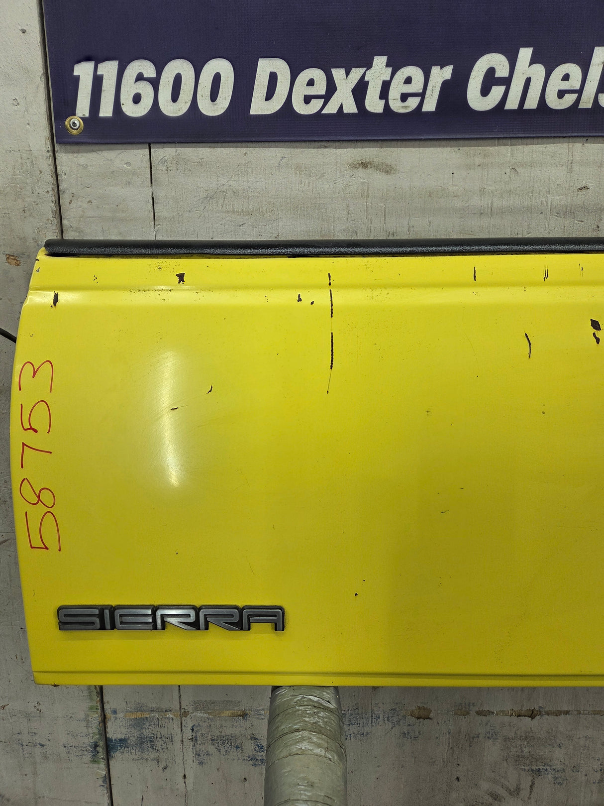 1988-1998 Chevrolet / GMC 1500 2500 3500 HD Old Body Style Tailgate