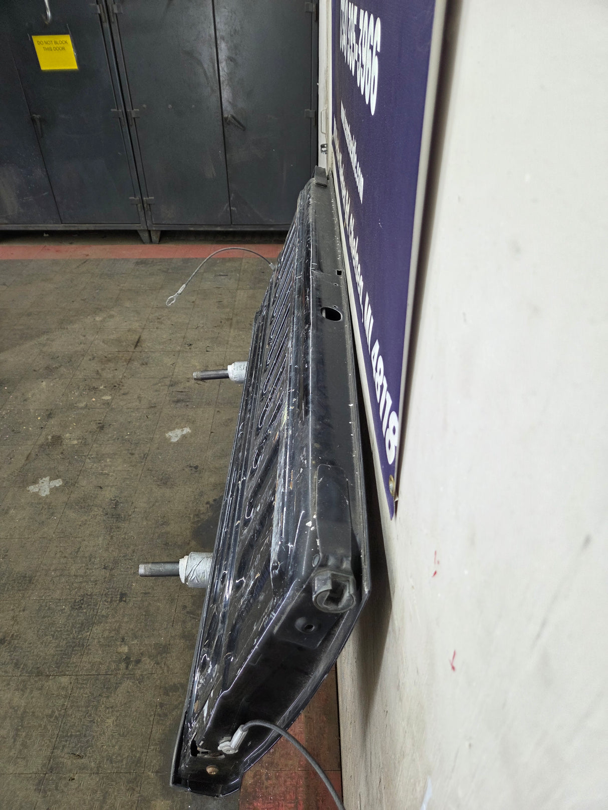 2009-2018 Dodge Ram 4th Gen 1500 2500 3500 Tailgate