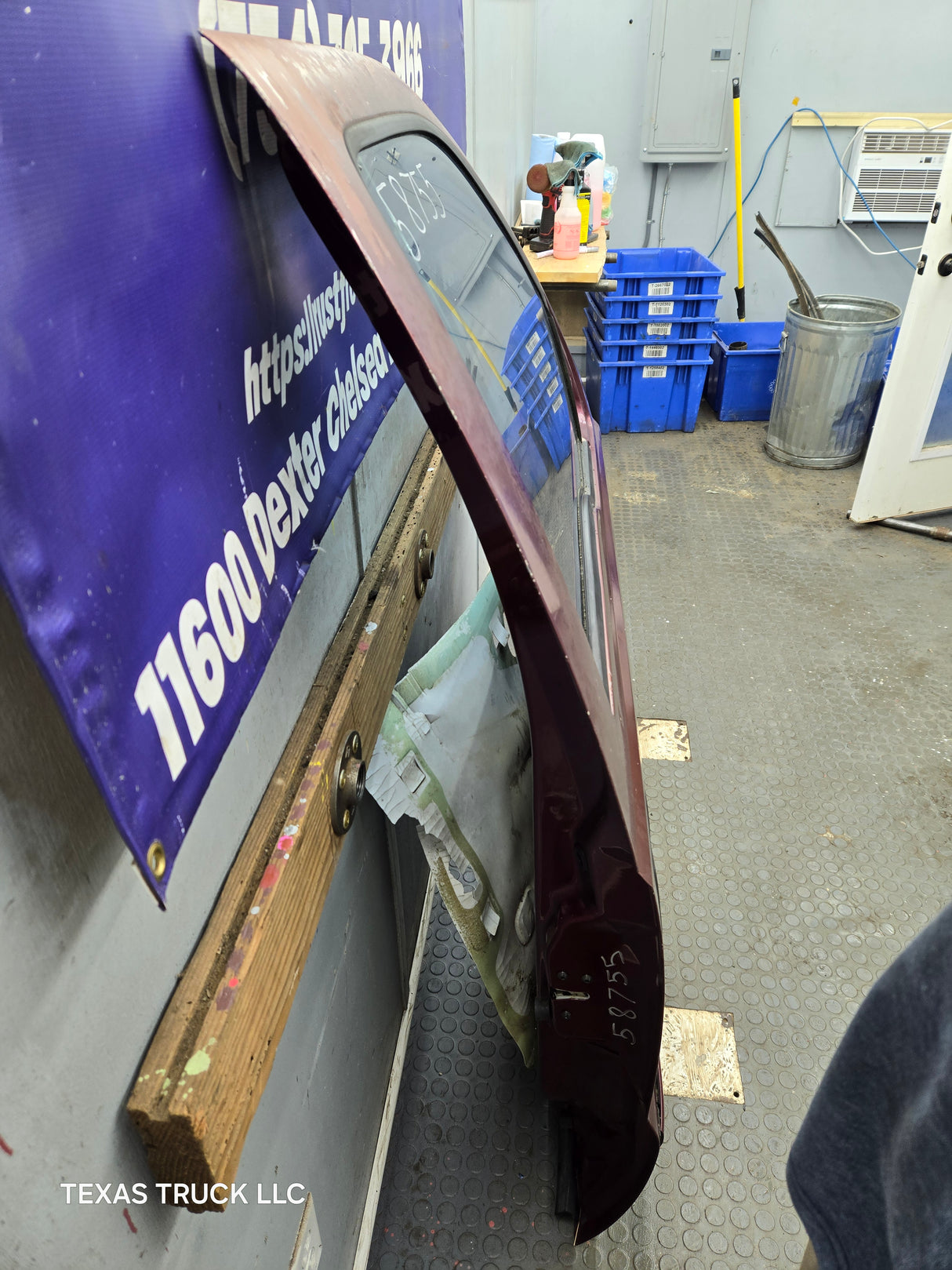 1999-2011 Ford Super Duty / Excursion Front Passenger RH Door F250 F350 F450 F550