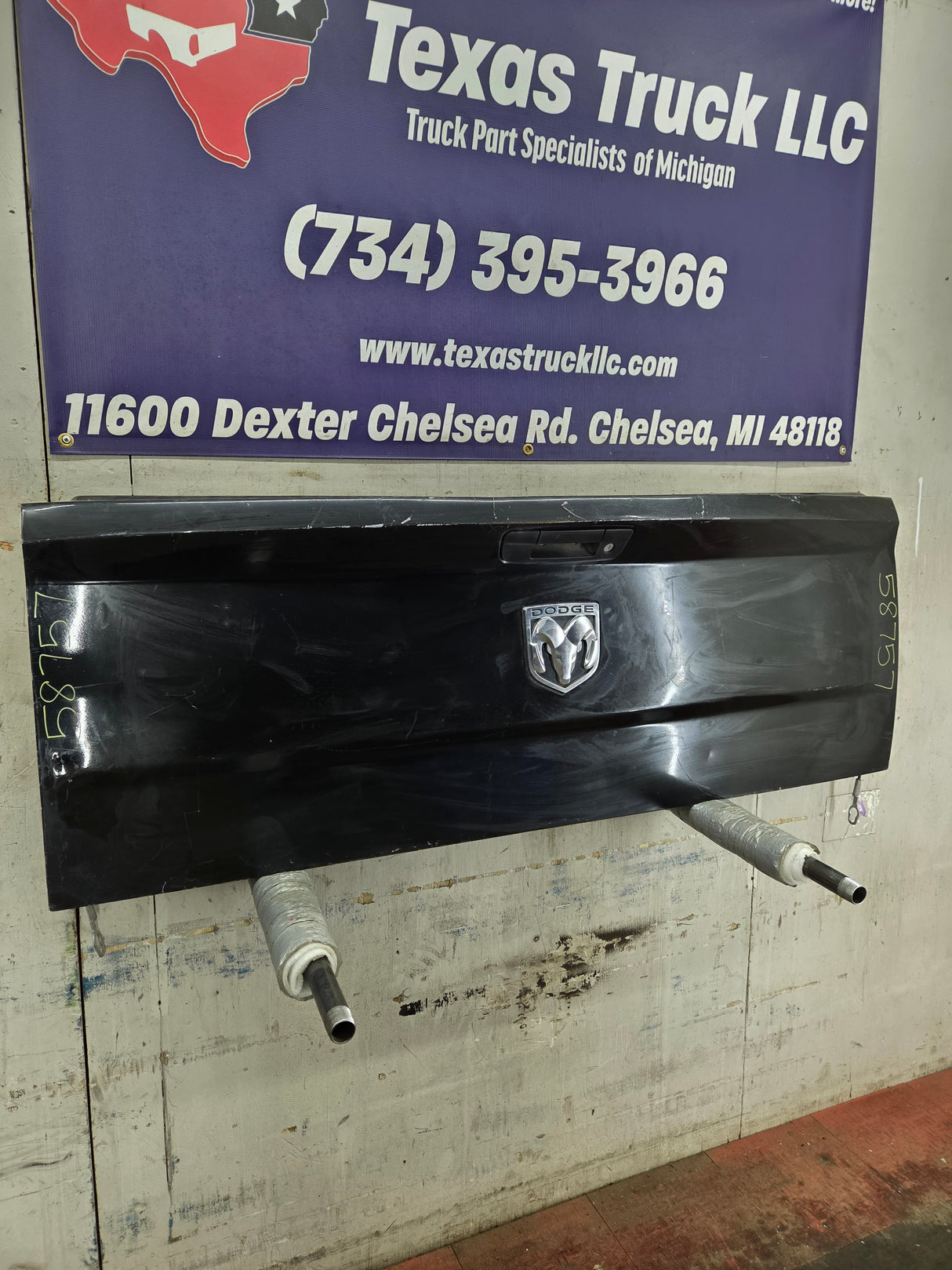 2009-2018 Dodge Ram 4th Gen 1500 2500 3500 Tailgate