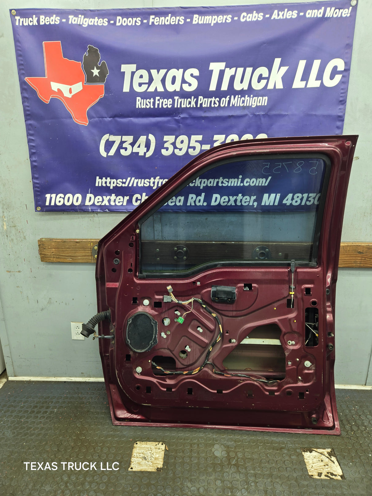 1999-2011 Ford Super Duty / Excursion Front Passenger RH Door F250 F350 F450 F550