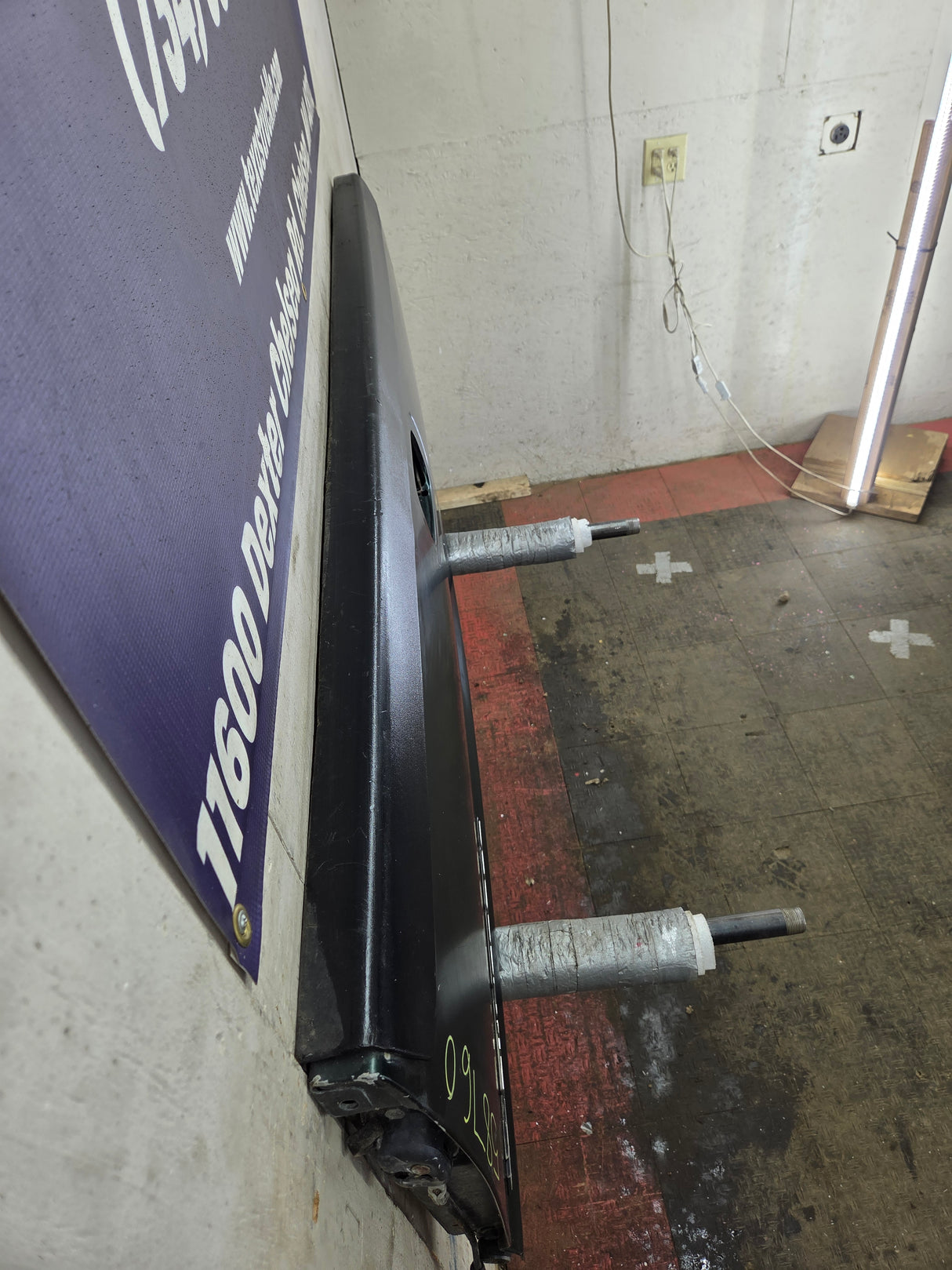 1999-2007 Chevrolet Silverado / GMC Sierra 1500 2500 3500 Tailgate