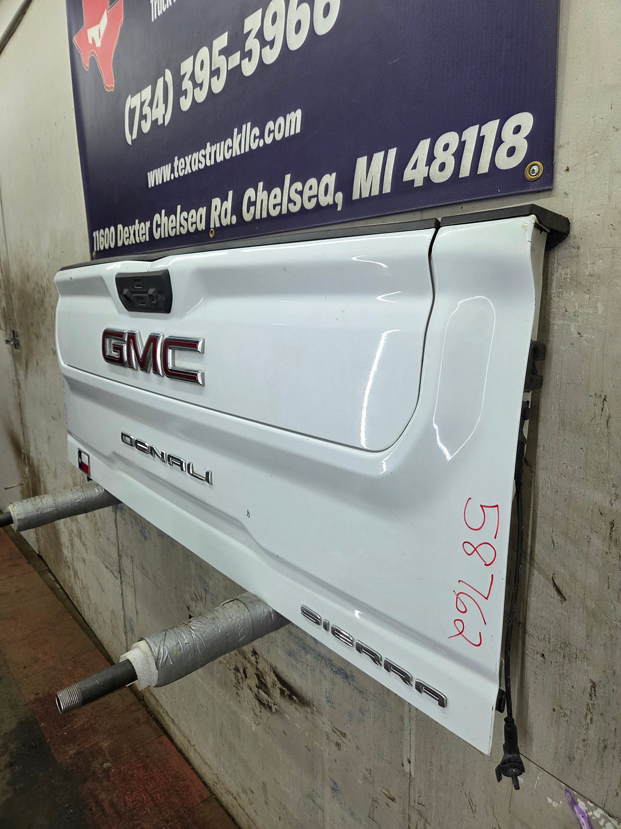 2020-2025 GMC Sierra / Chevrolet Silverado 1500 Multipro Tailgate