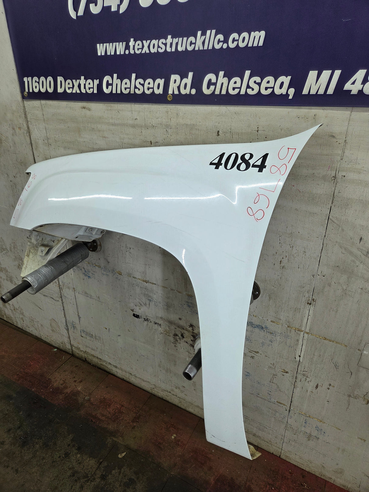 2007-2013 GMC Sierra Driver Side Front LH Fender 1500 2500 3500 HD