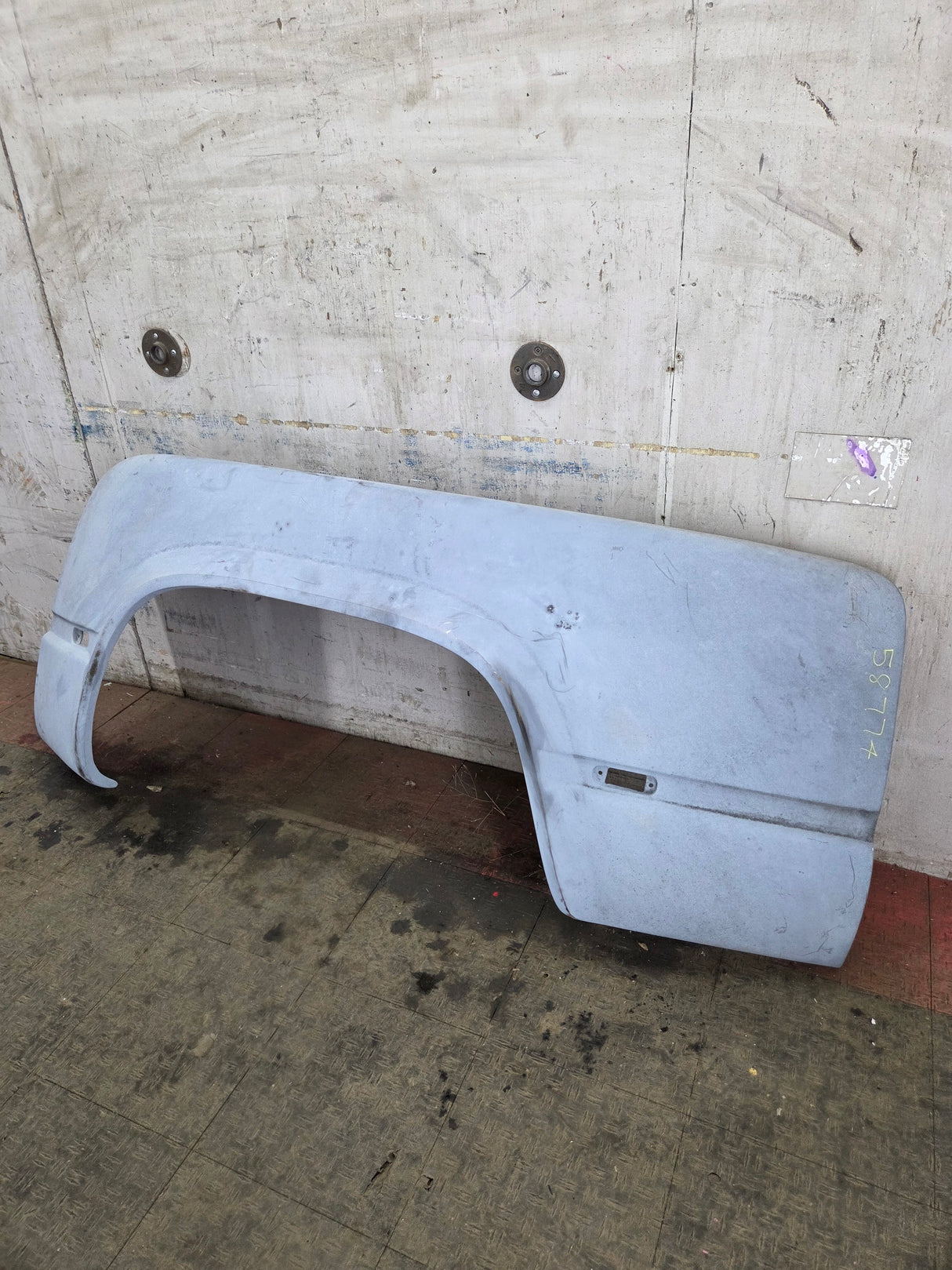 1988-2000 Chevrolet Silverado / GMC Sierra 3500 OBS Driver Side Dually Bed Flare Fender LH