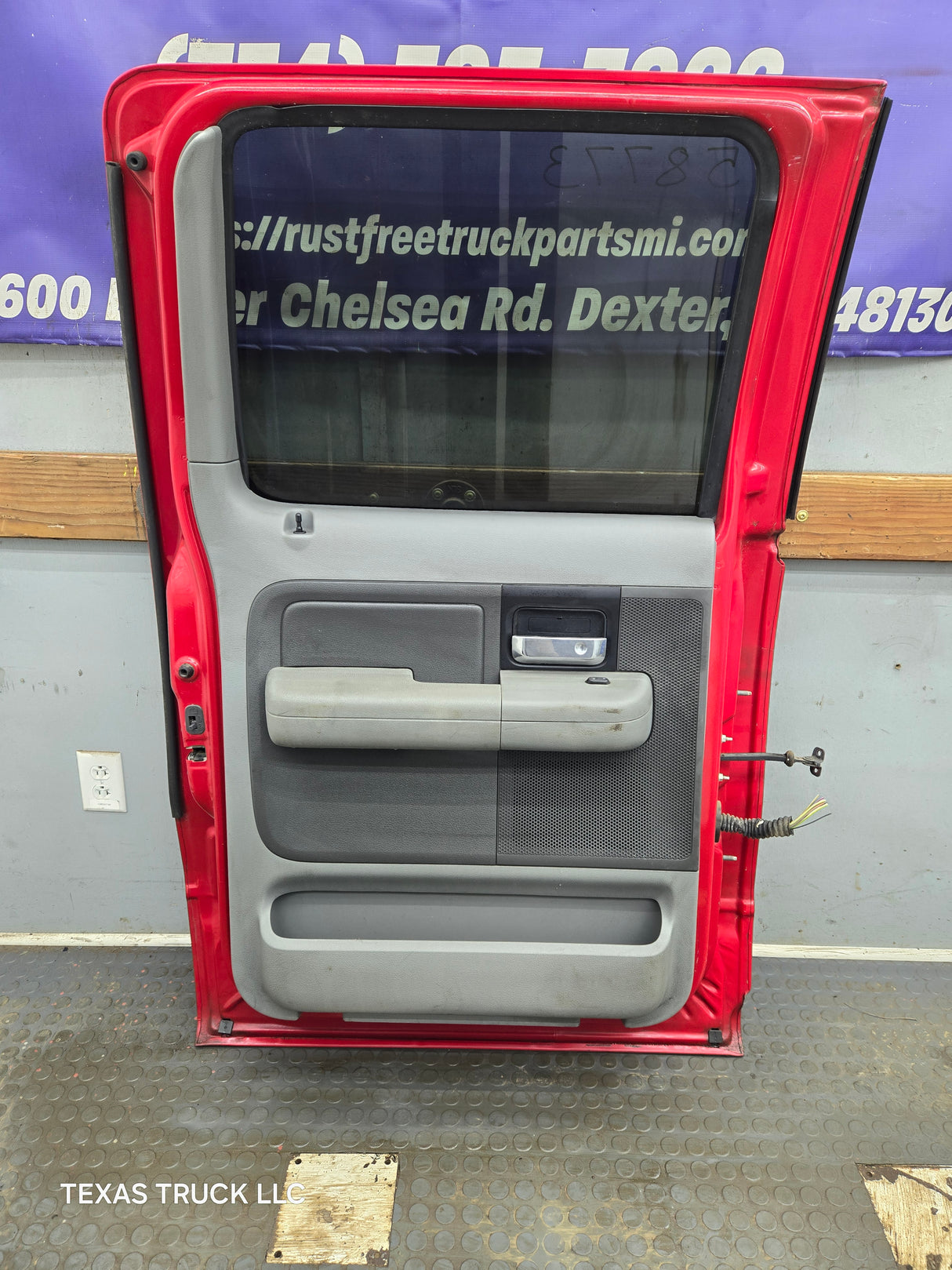 2004-2008 Ford F150 Rear LH Driver Side Crew Cab Door