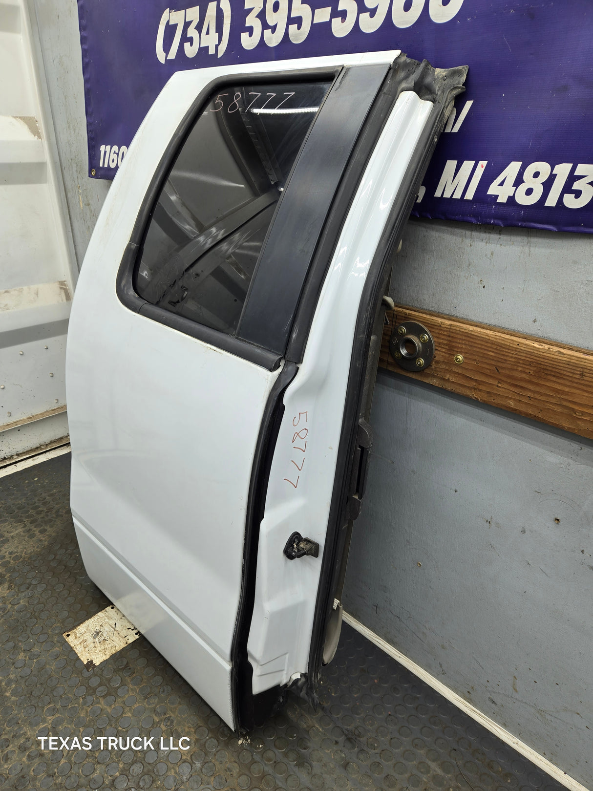2009-2014 Ford F150 Rear Passenger Side RH Extended Cab Door