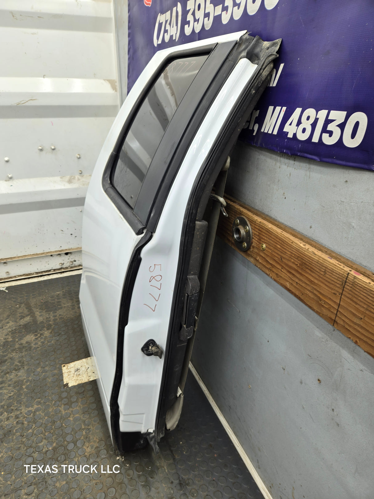2009-2014 Ford F150 Rear Passenger Side RH Extended Cab Door