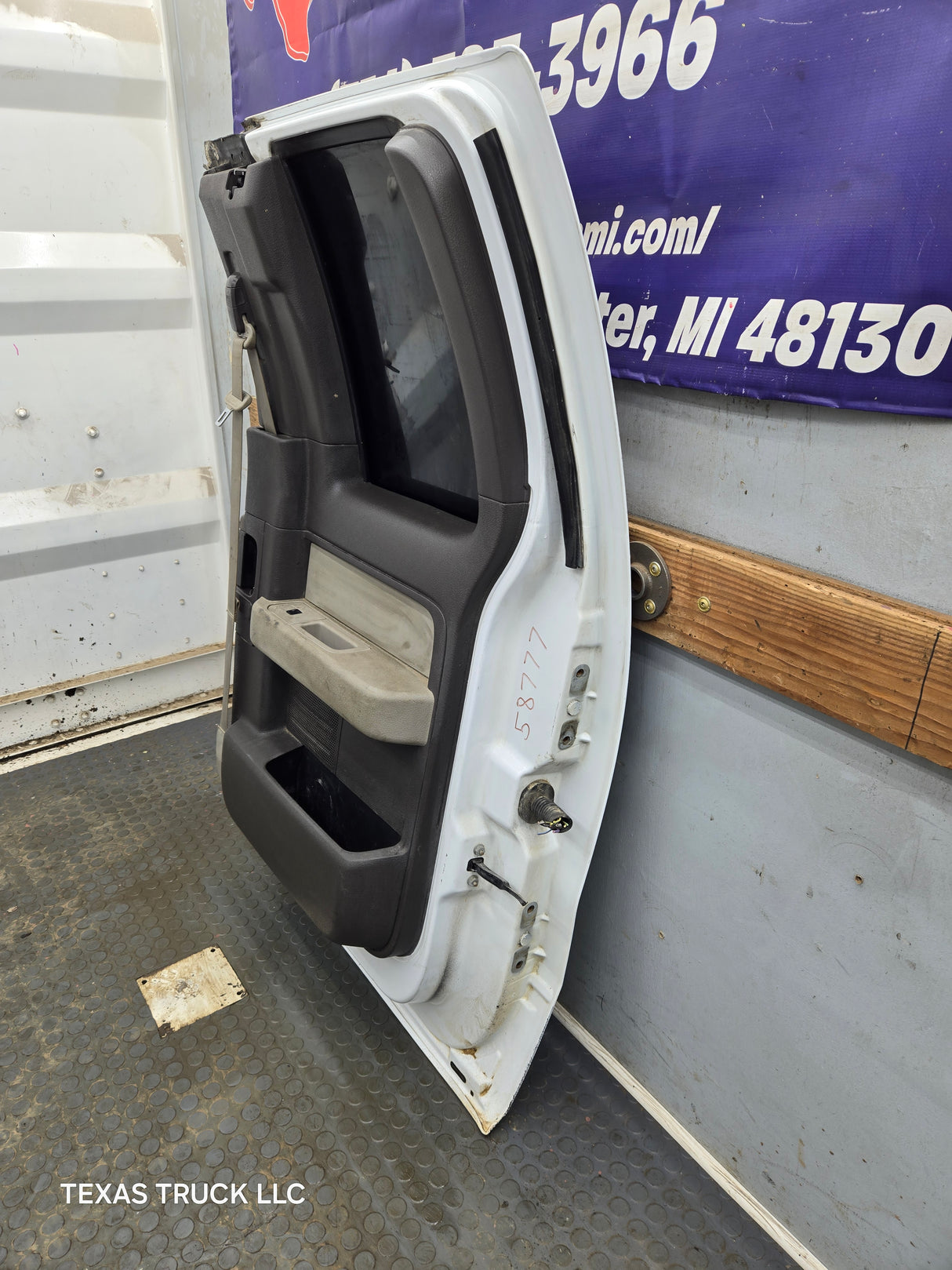 2009-2014 Ford F150 Rear Passenger Side RH Extended Cab Door