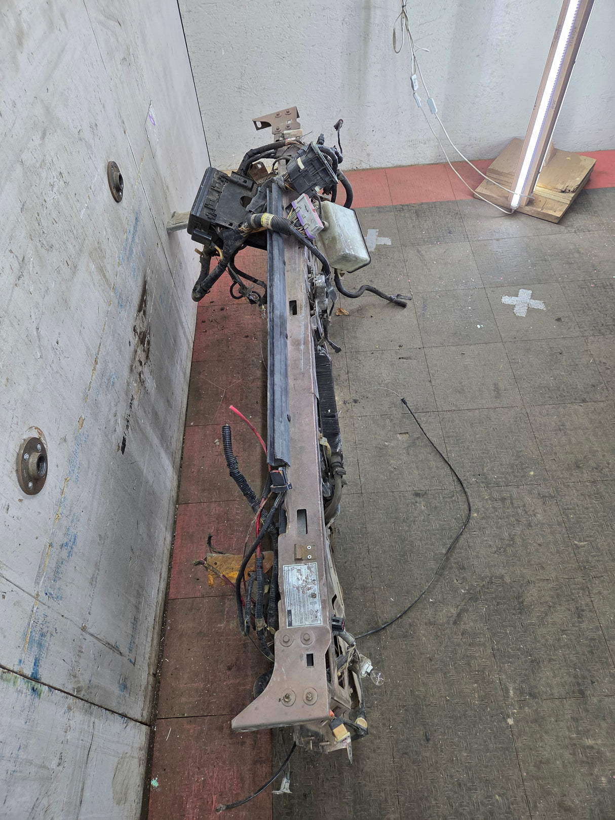 1992-1997 Ford F Series F250 F350 F450 F550 Power Stroke Diesel Front Core Support