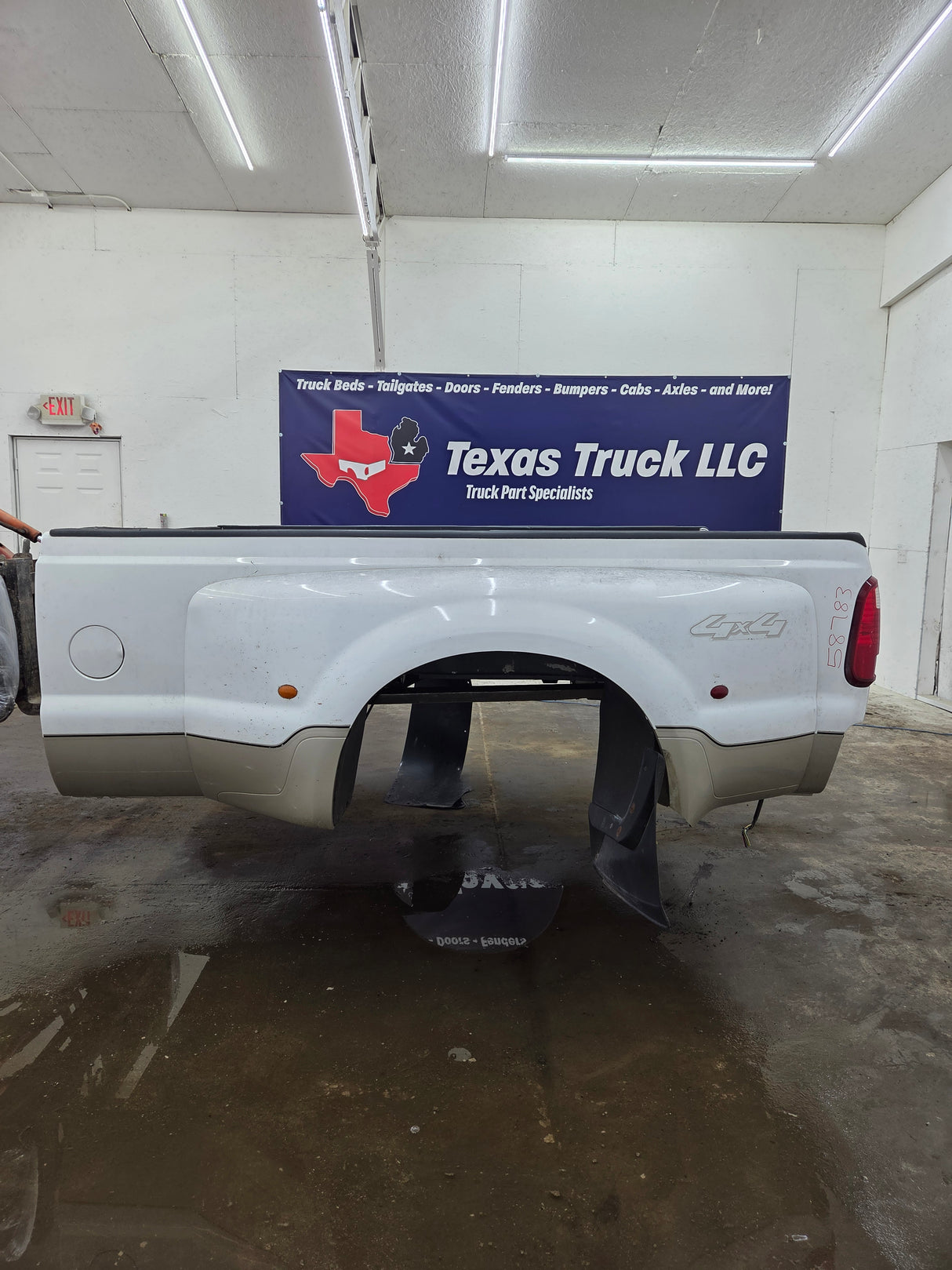 1999-2010 Ford F350 F450 F550 Super Duty 8' Dually Long Truck Bed
