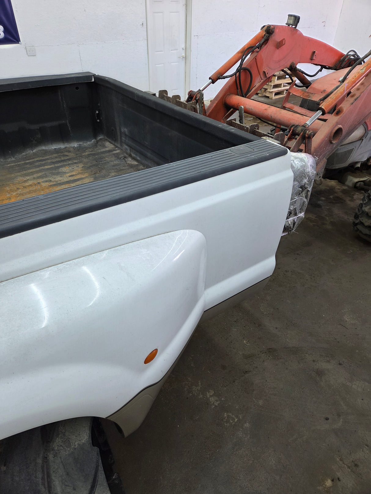 1999-2010 Ford F350 F450 F550 Super Duty 8' Dually Long Truck Bed