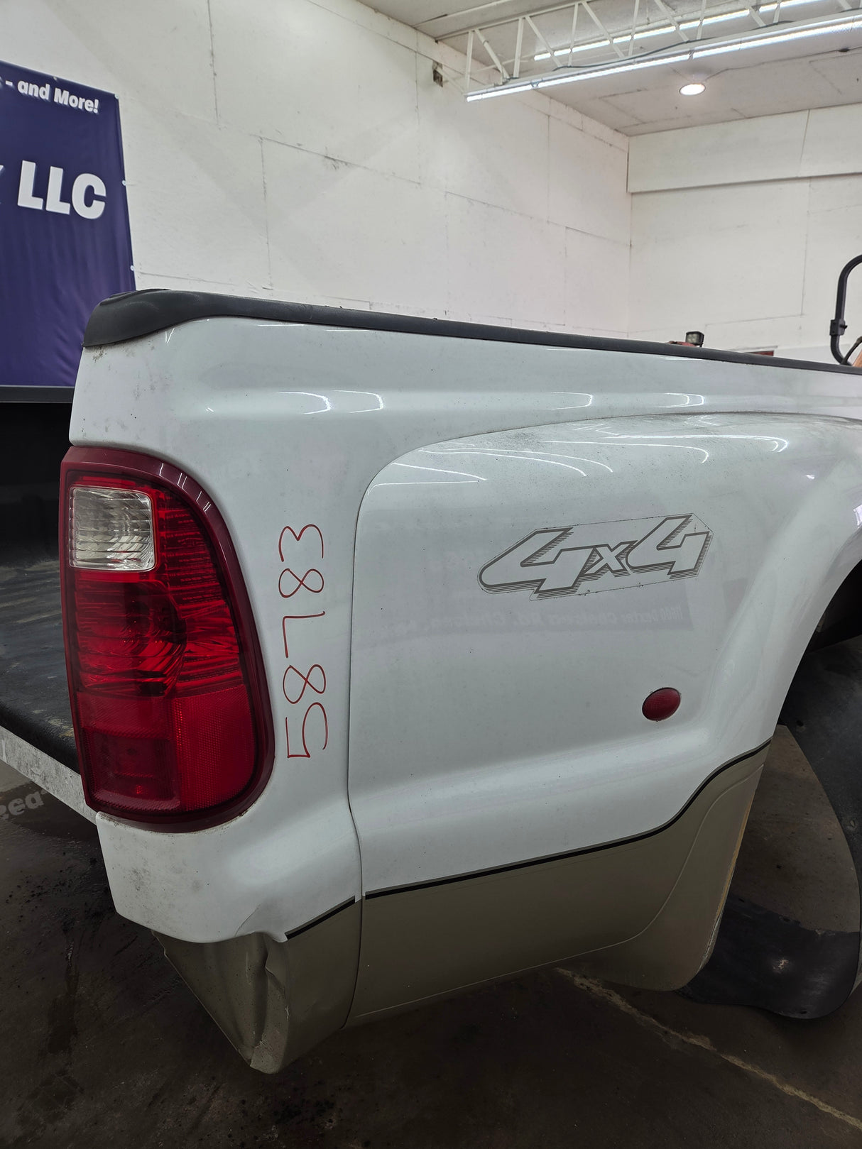 1999-2010 Ford F350 F450 F550 Super Duty 8' Dually Long Truck Bed