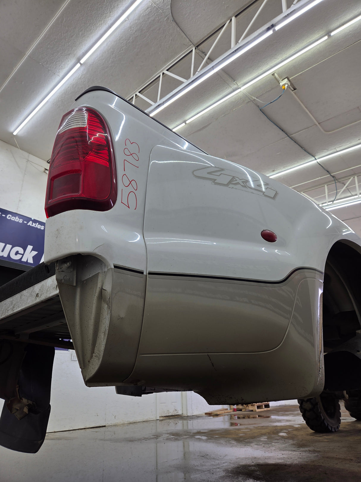 1999-2010 Ford F350 F450 F550 Super Duty 8' Dually Long Truck Bed
