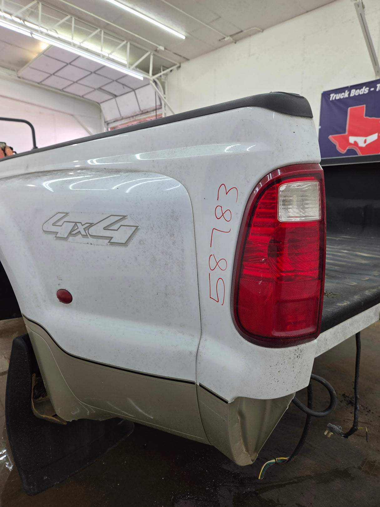 1999-2010 Ford F350 F450 F550 Super Duty 8' Dually Long Truck Bed