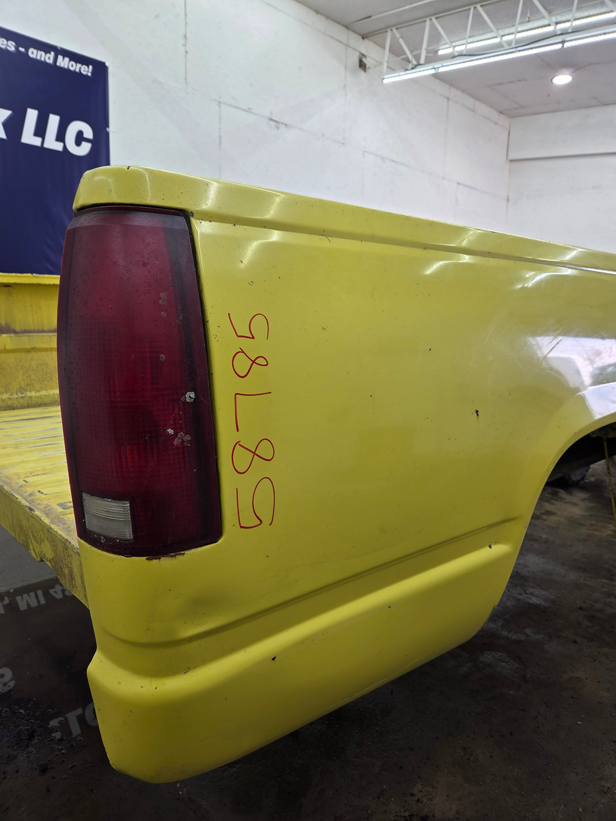 1988-1998 Chevrolet / GMC 1500 2500 3500 OBS 8' Long Truck Bed