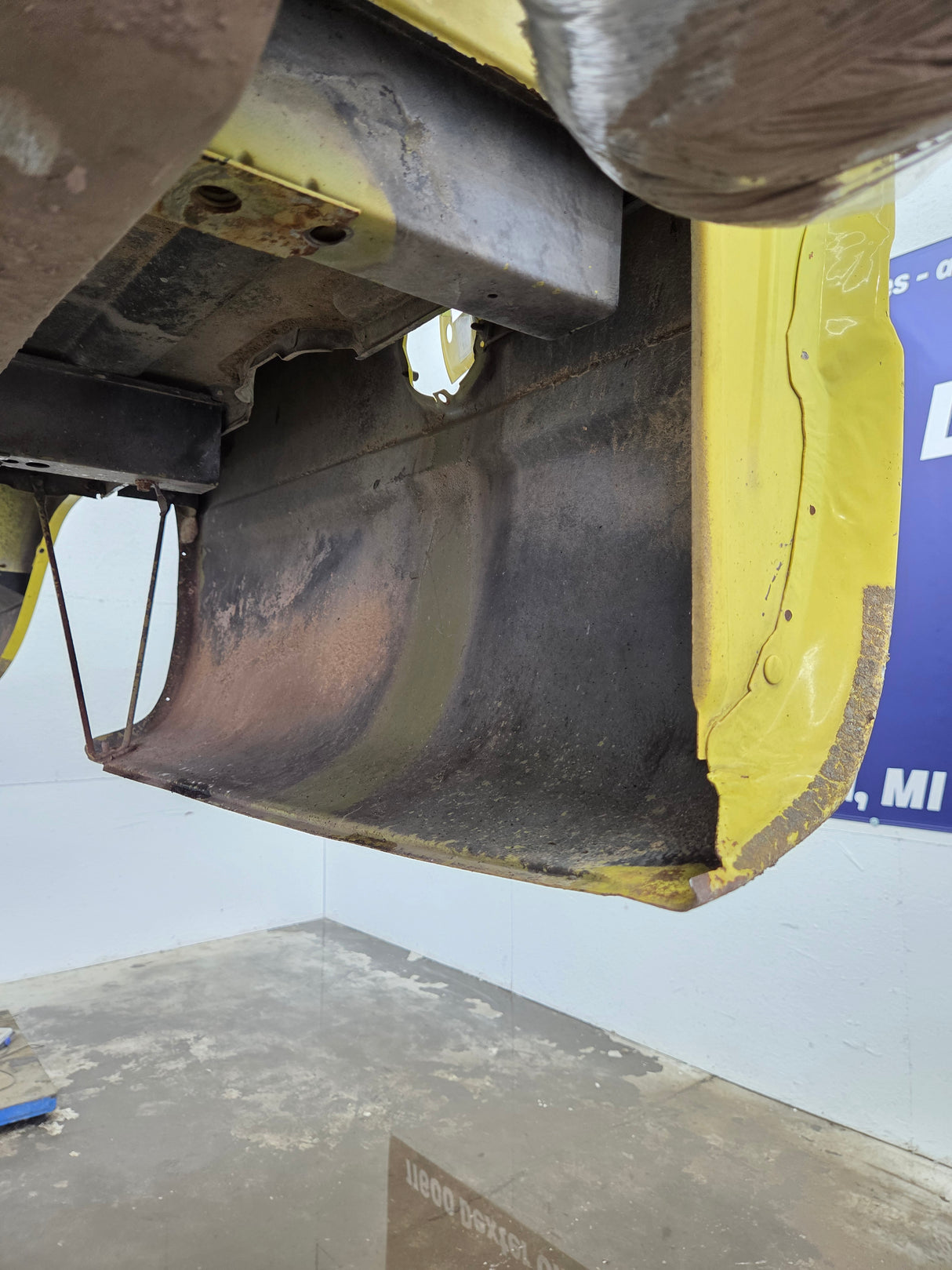1988-1998 Chevrolet / GMC 1500 2500 3500 OBS 8' Long Truck Bed