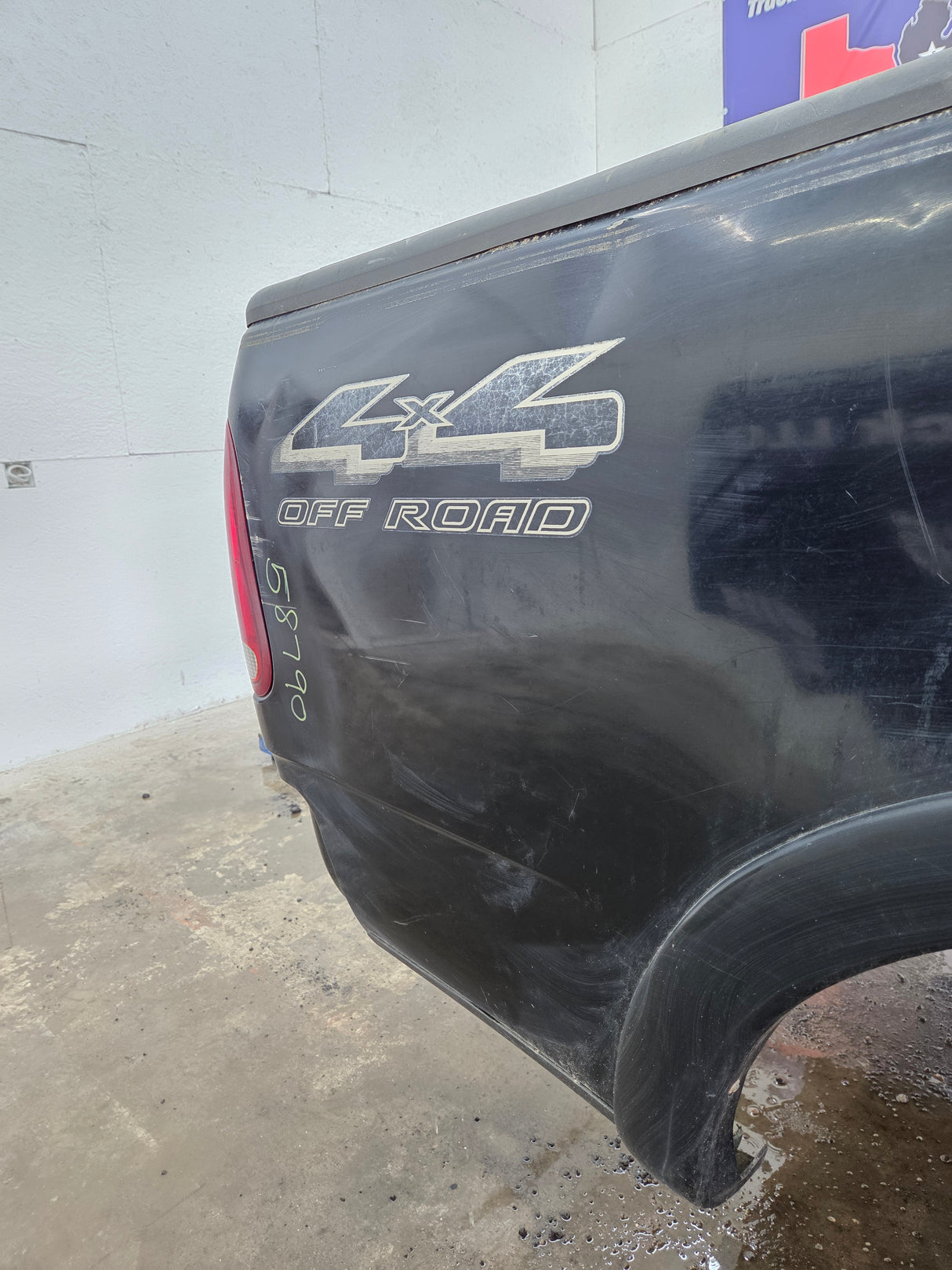 1997-2003 Ford F150 6' 6" Short Truck Bed