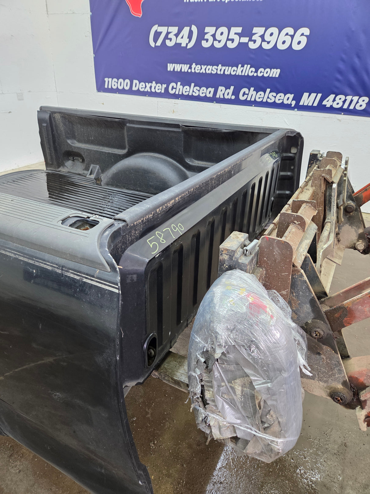1997-2003 Ford F150 6' 6" Short Truck Bed