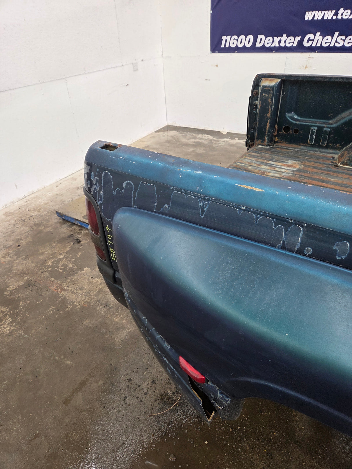 1994-2002 Dodge Ram 3500 2nd Gen Dually 8' Long Truck Bed