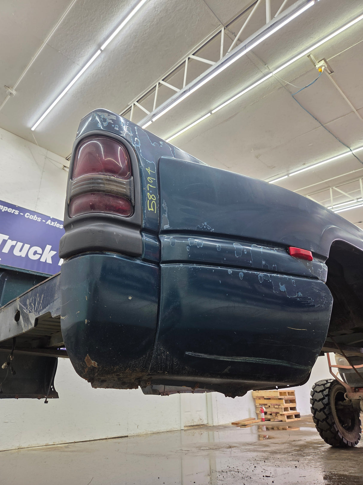 1994-2002 Dodge Ram 3500 2nd Gen Dually 8' Long Truck Bed