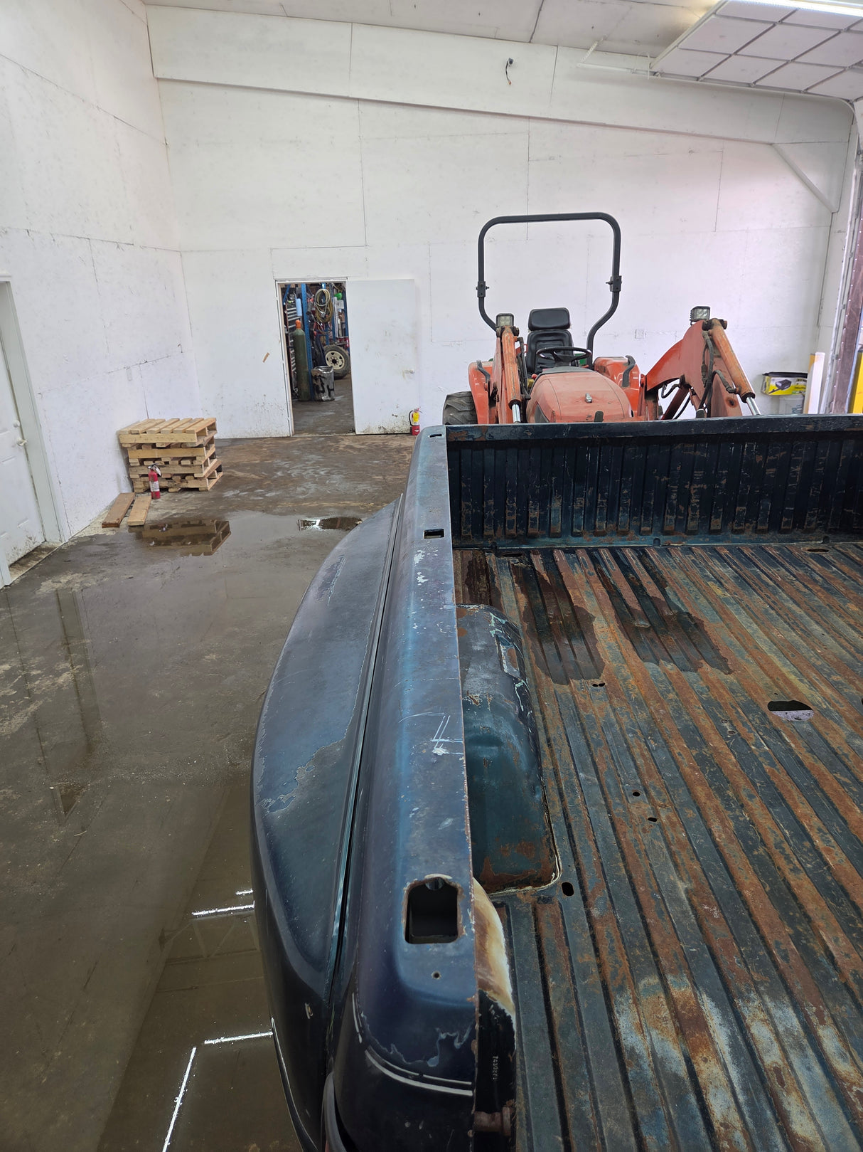 1994-2002 Dodge Ram 3500 2nd Gen Dually 8' Long Truck Bed