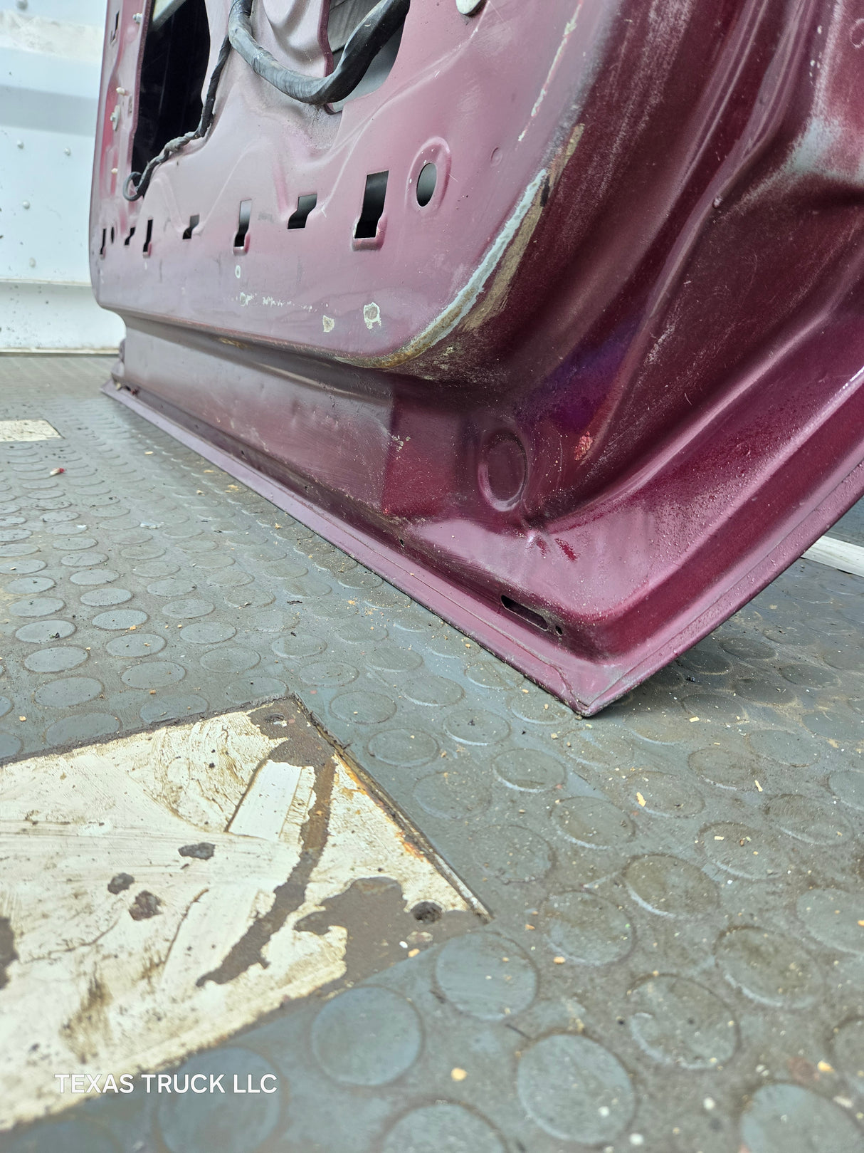 1999-2011 Ford Super Duty LH Driver Side Front Door F250 F350 F450 F550