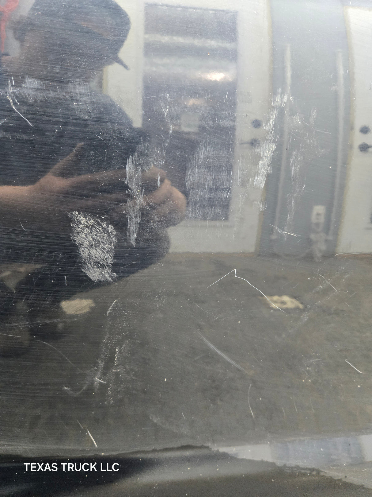 1999-2011 Ford Super Duty LH Driver Side Front Door F250 F350 F450 F550 *Damage