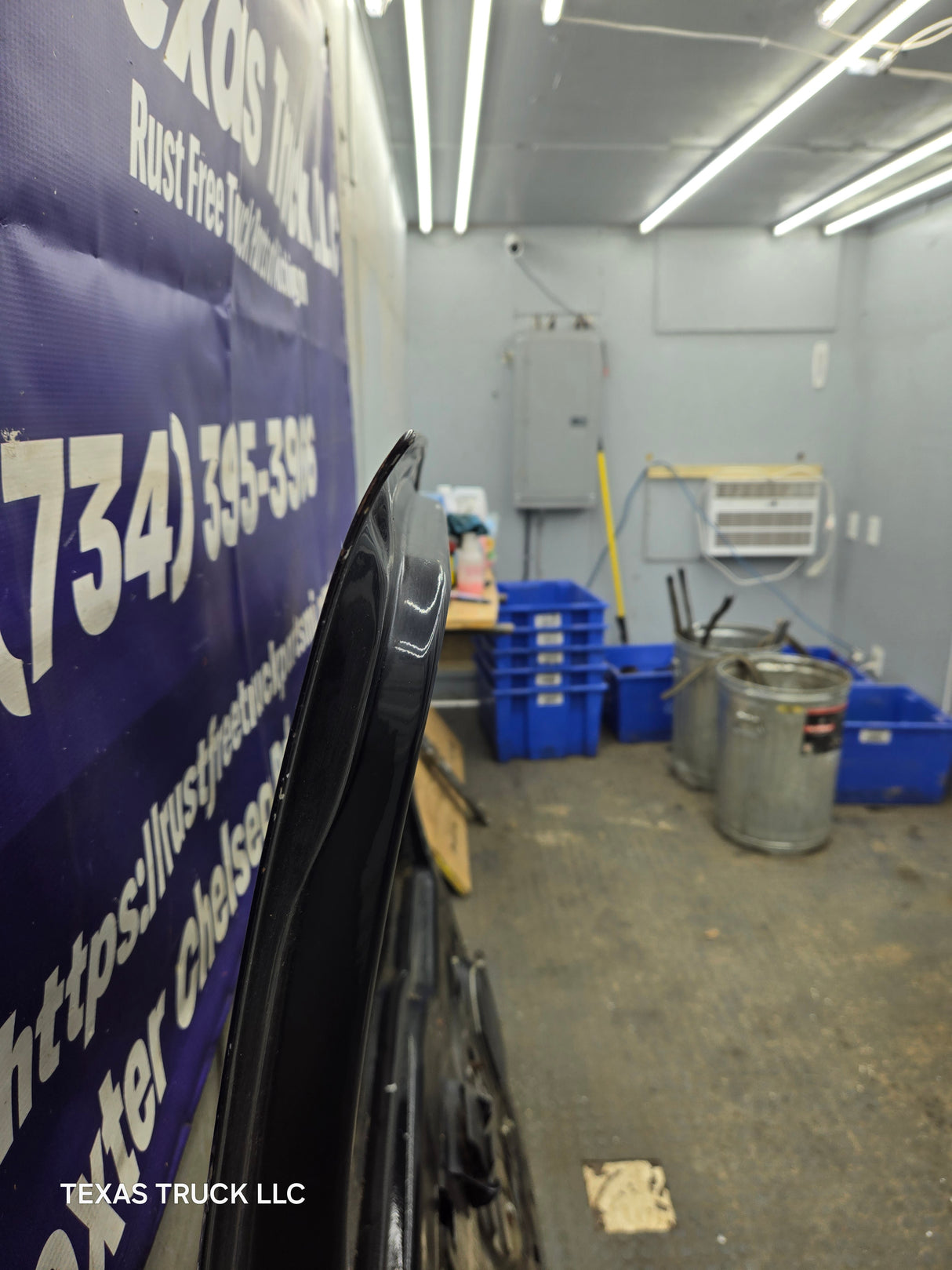 1999-2011 Ford Super Duty LH Driver Side Front Door F250 F350 F450 F550 *Damage