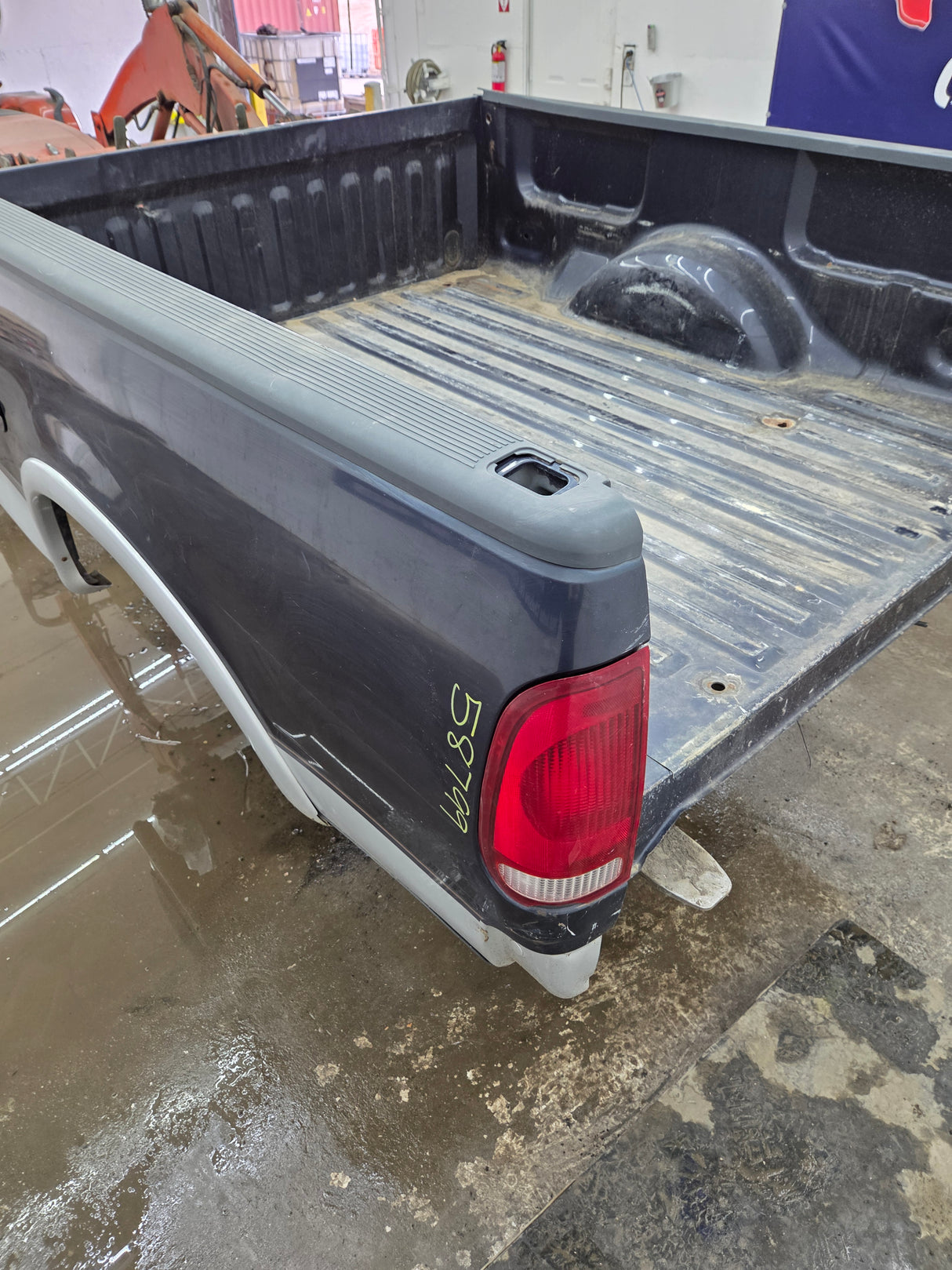1997-2003 Ford F150 6' 6" Short Truck Bed