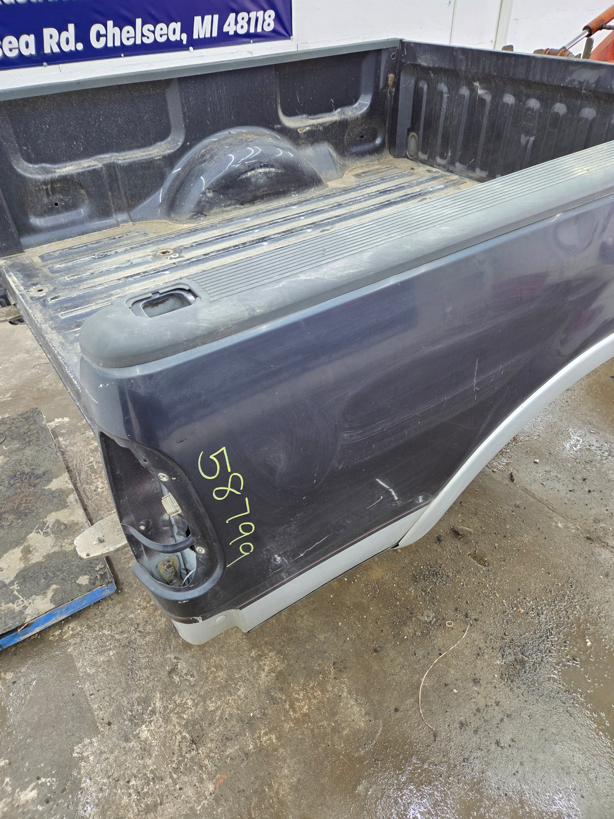 1997-2003 Ford F150 6' 6" Short Truck Bed
