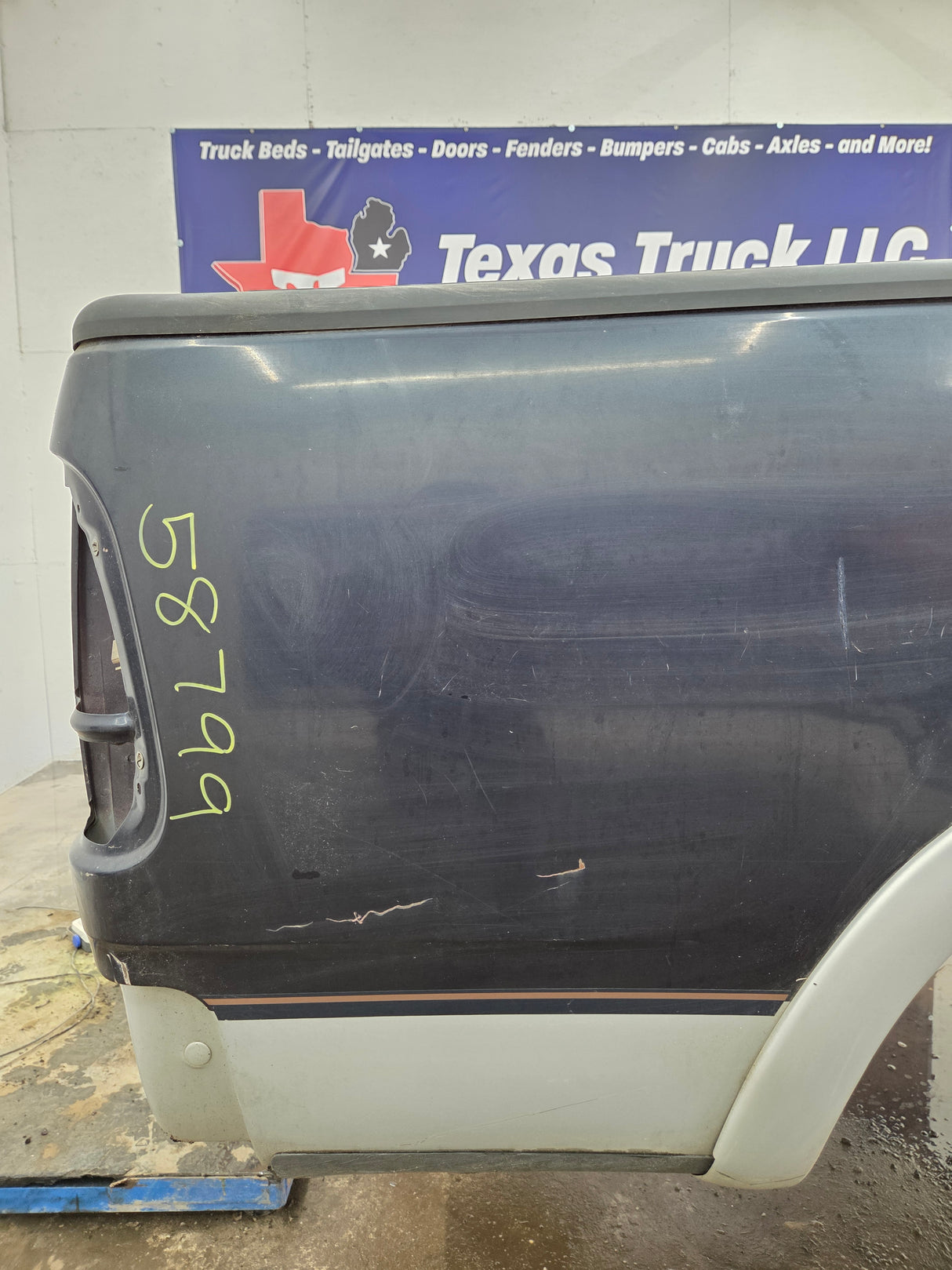 1997-2003 Ford F150 6' 6" Short Truck Bed