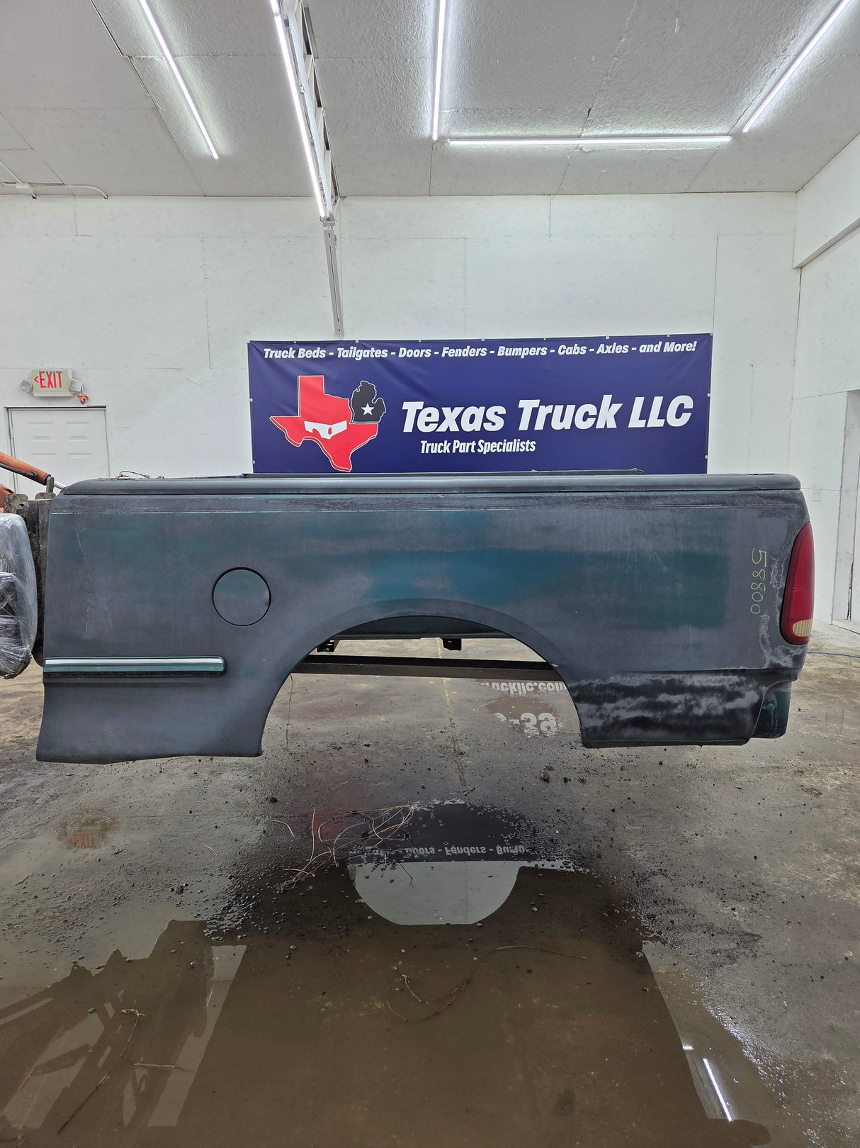 1997-2003 Ford F150 6' 6" Short Truck Bed