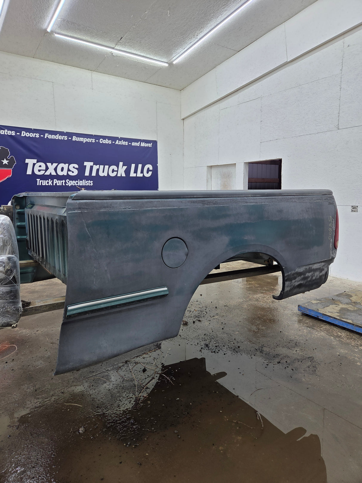 1997-2003 Ford F150 6' 6" Short Truck Bed
