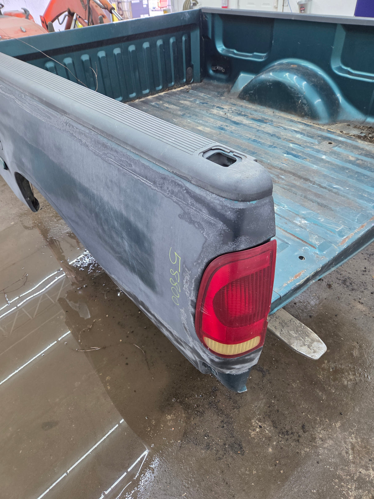 1997-2003 Ford F150 6' 6" Short Truck Bed