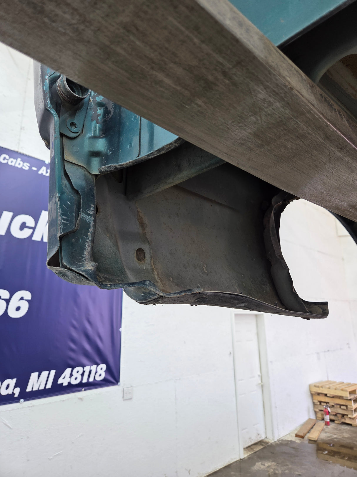 1997-2003 Ford F150 6' 6" Short Truck Bed