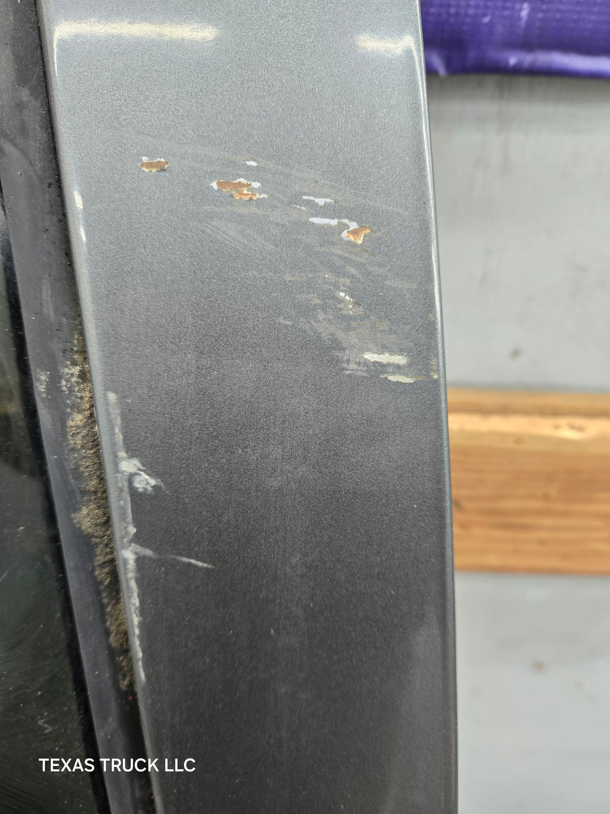 1996-1999 Chevrolet Tahoe / GMC Yukon 1500 2500HD Rear Driver side rear door LH