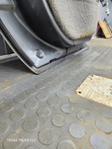 1996-1999 Chevrolet Tahoe / GMC Yukon 1500 2500HD Rear Driver side rear door LH