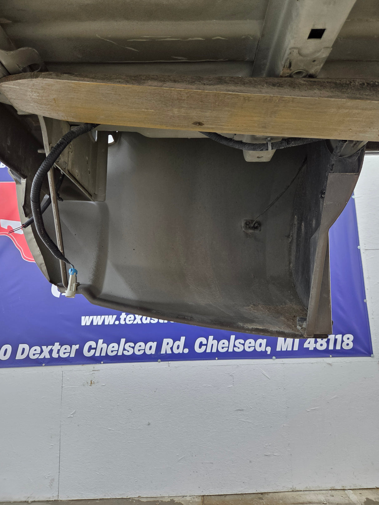 2014-2019 Chevrolet Silverado / GMC Sierra 3500 HD 8' Dually Truck Bed