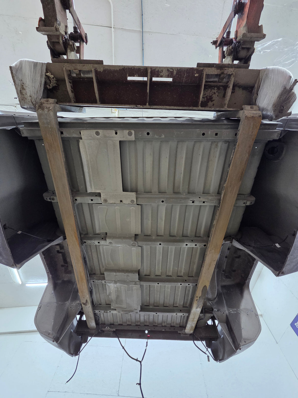 2014-2019 Chevrolet Silverado / GMC Sierra 3500 HD 8' Dually Truck Bed